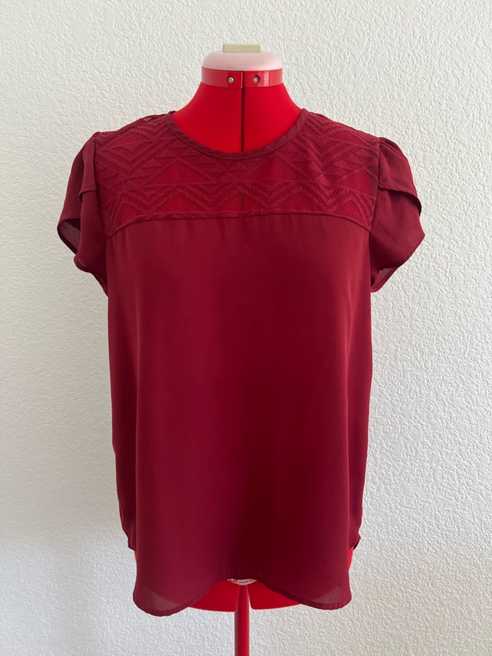 meraki Burgundy Short Sleeve Blouse Size Small